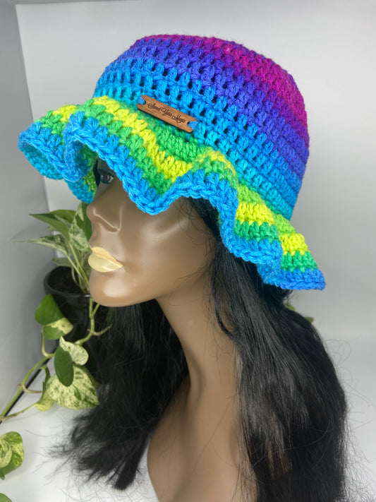 Wavy brim hat